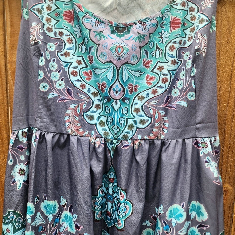 Floral Ditsy Mini Dress - Picture 4 of 8